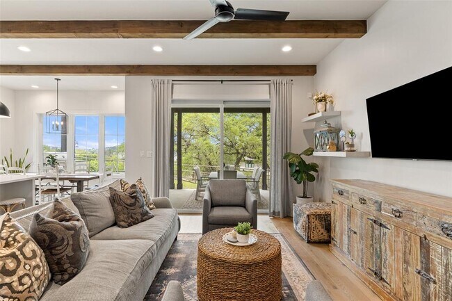 Building Photo - 19601 Flying J Blvd