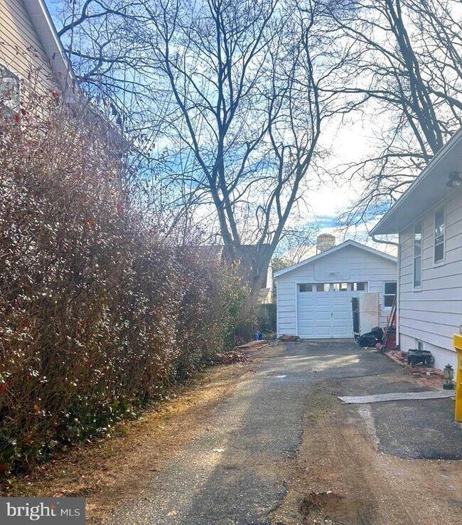 Building Photo - 363 Baltimore Ave