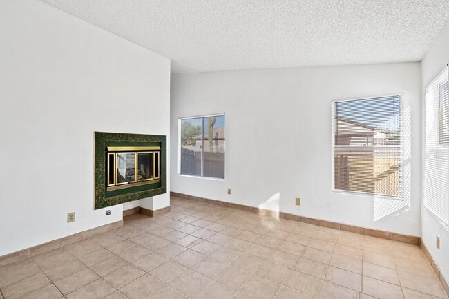 Building Photo - 7221 S Camino Alegre