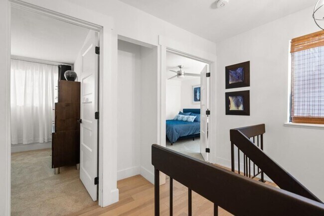 Building Photo - 3 Gilbert Trail NE