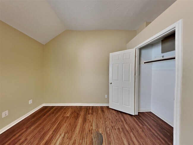 Building Photo - 14302 Baron Creek Ln