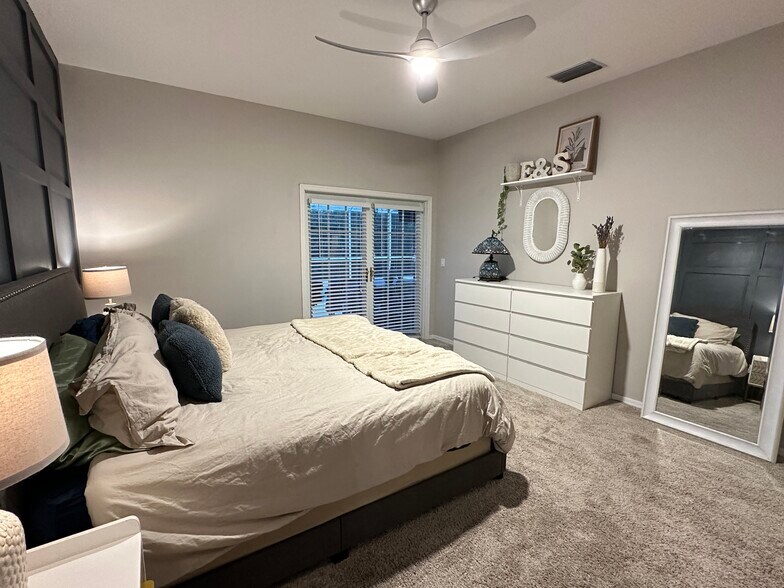 Building Photo - 5738 39th Street Cir E