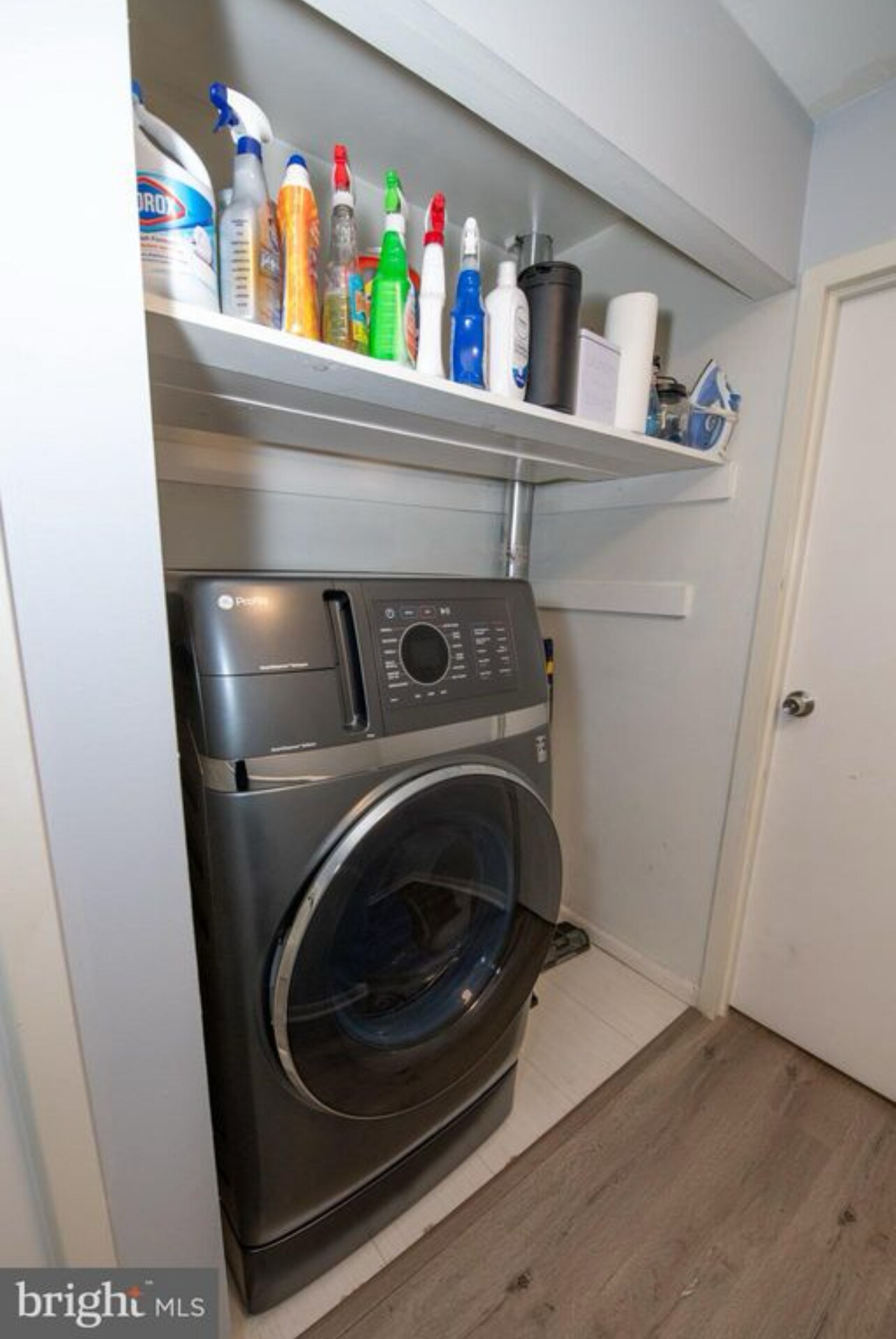 Building Photo - 305 Shawmont Ave