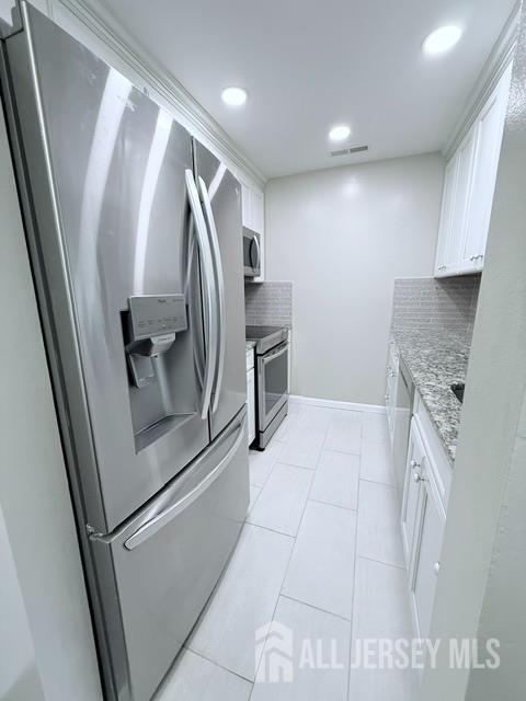 Building Photo - 511 Ravens Crest Dr