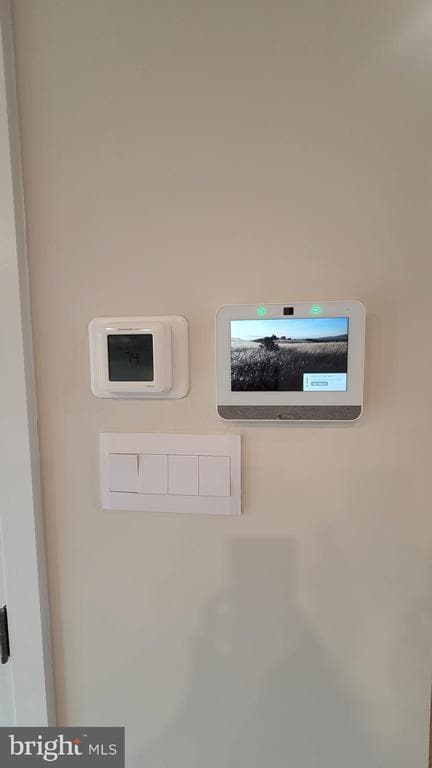 Building Photo - 7503 Silver Thread Wy