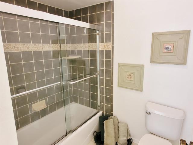 Building Photo - 2505 Navarra Dr