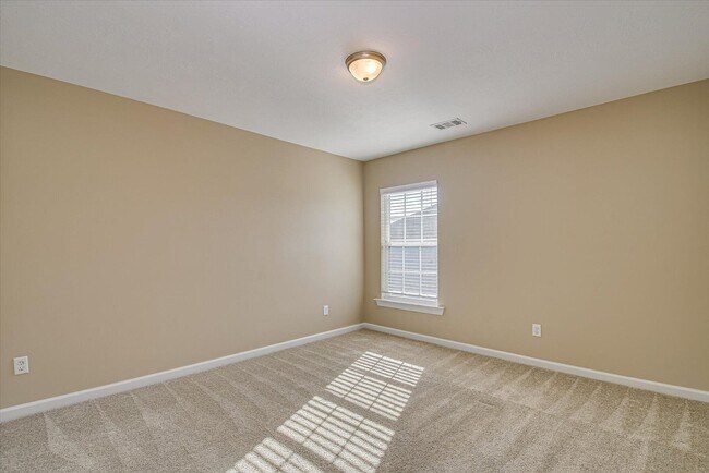 Building Photo - 852 Williford Run Dr