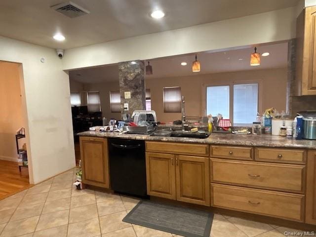 Building Photo - 5 Verplanck Ave