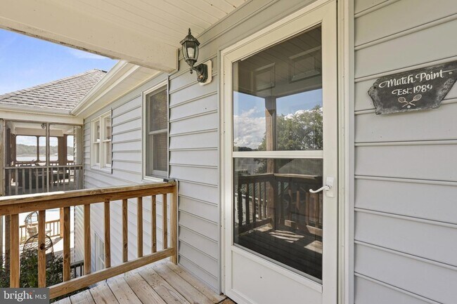 Building Photo - 638 Marlborough Point Rd