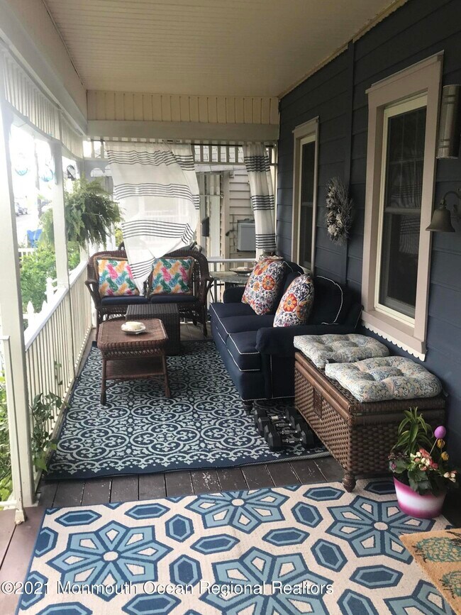 Building Photo - 24 Embury Ave