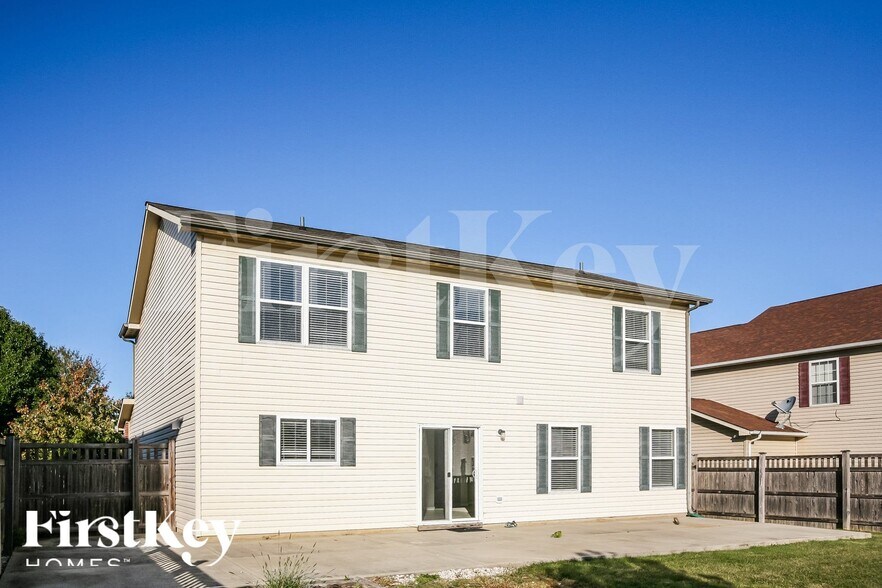 Building Photo - 11138 Guy St