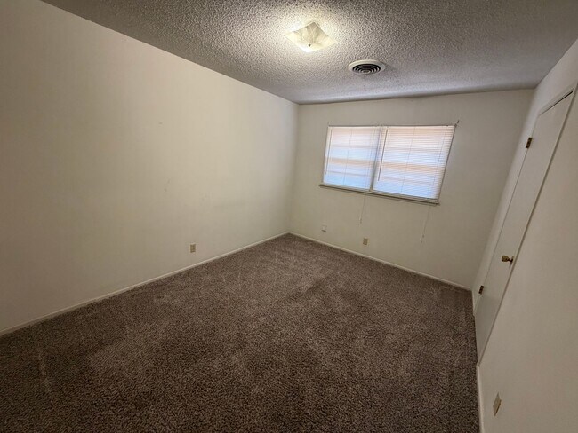 Building Photo - 4303 58th St