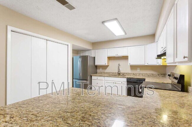 Building Photo - 2672 Moss Ln