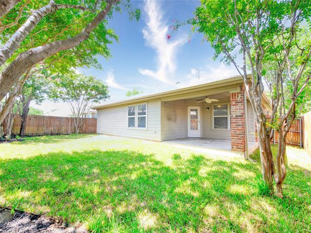 Building Photo - 6925 Red Bluff Dr