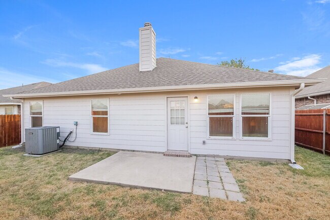 Building Photo - 12921 Pricklybranch Dr