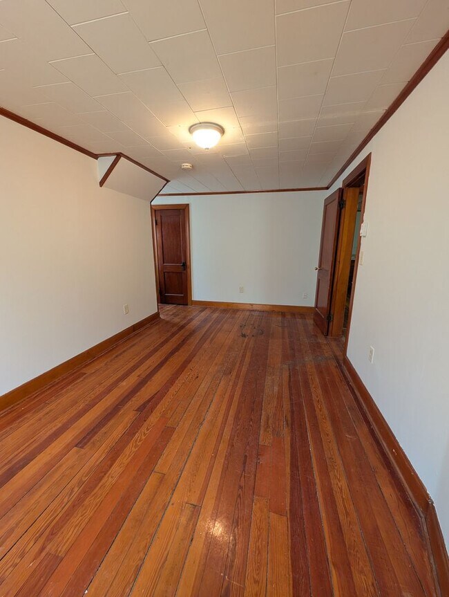 Building Photo - 18-20 Green Street