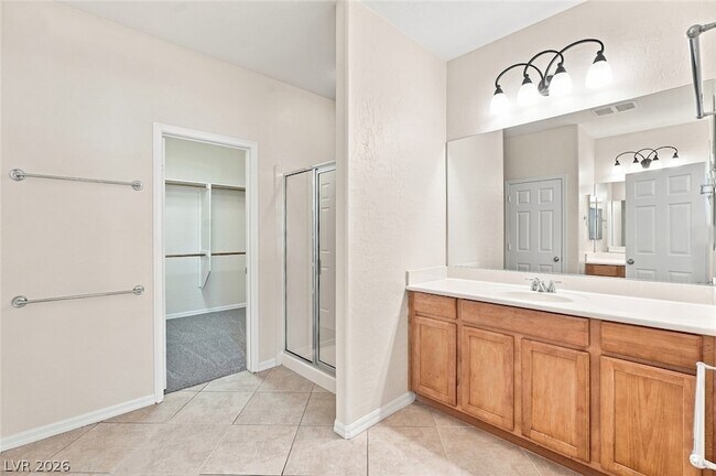 Building Photo - 8852 Regatta Bay Pl