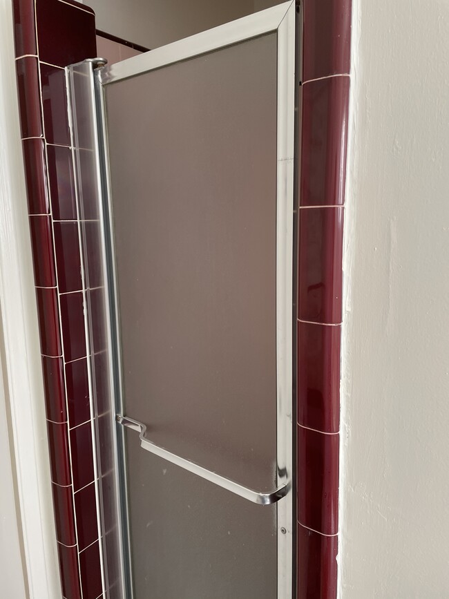 Building Photo - 1058 S Wooster St