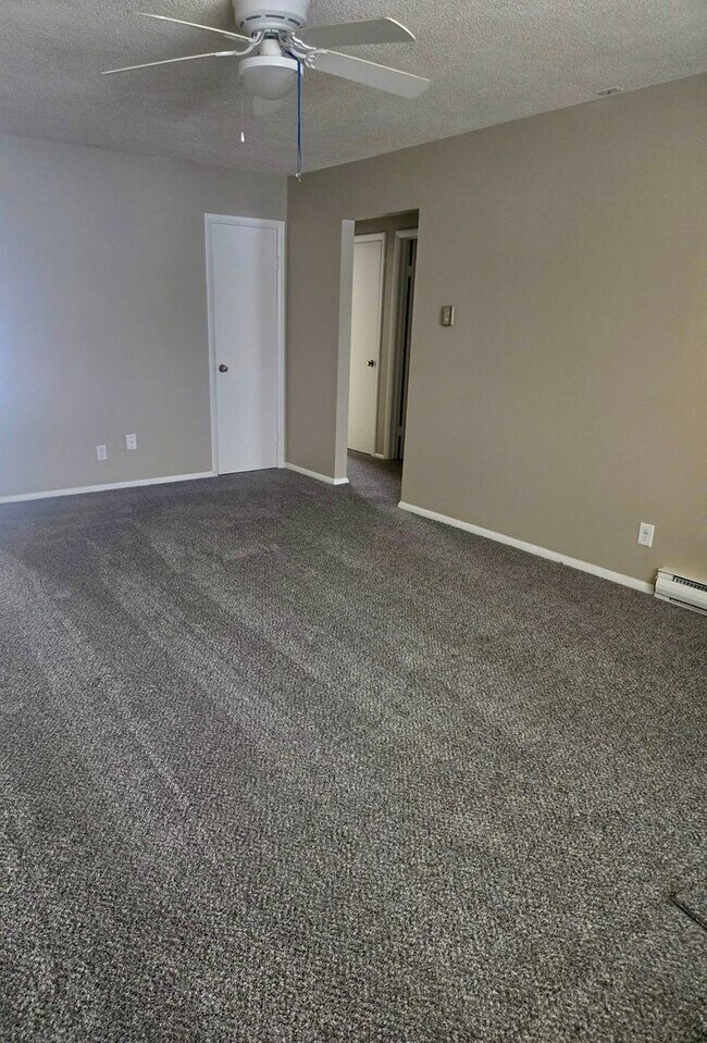 Building Photo - 9757-9763 Toth St. Bridgman