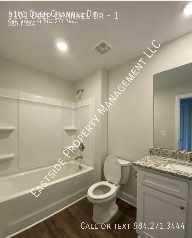 Building Photo - 5101 Deep Channel Dr