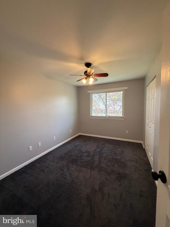 Building Photo - 306 Village Walk