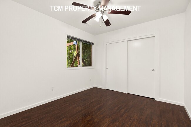 Building Photo - 15703 Midvale Ave N