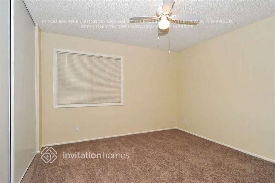 Building Photo - 1020 Amber Ln