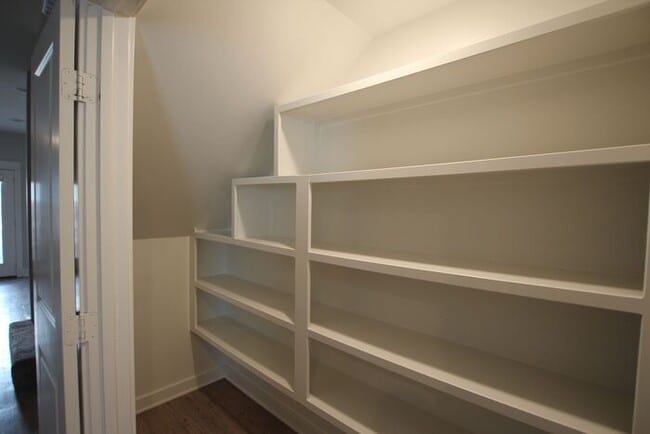 Building Photo - Coming Soon! 2 Bedroom 2.5 Bath Townhome a...