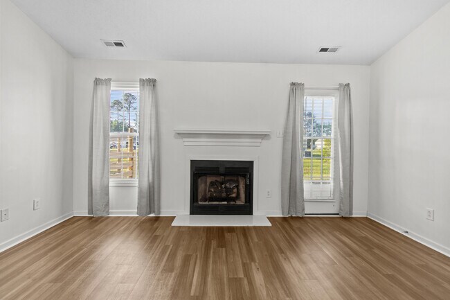 Building Photo - 112 Kobe Dr