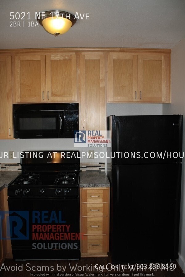 Building Photo - 5021 NE 17th Ave