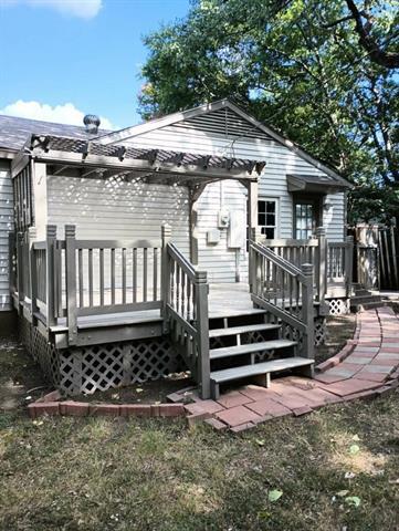 Building Photo - 1516 Wynn Terrace