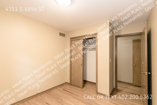 Building Photo - 4311 S 46th St