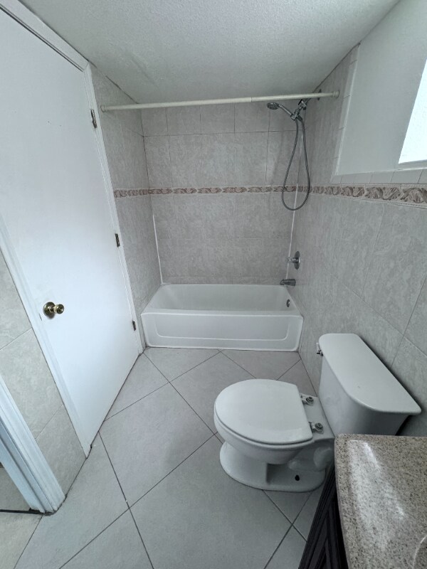 Building Photo - 3593 Waterspring Way