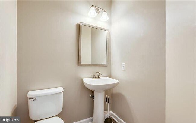 Building Photo - 2554 Summers Ridge Dr