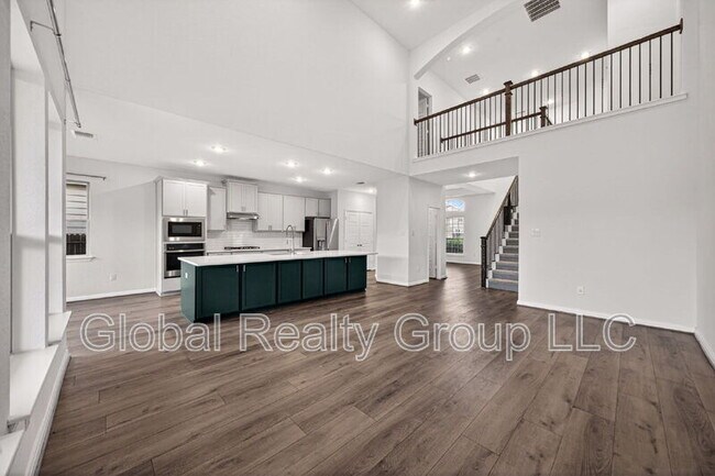 Building Photo - 10064 Mulhouse Dr