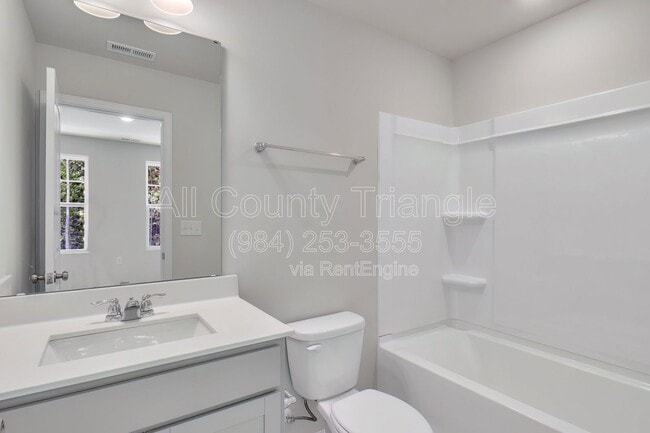 Building Photo - 1715 Chirping Trl