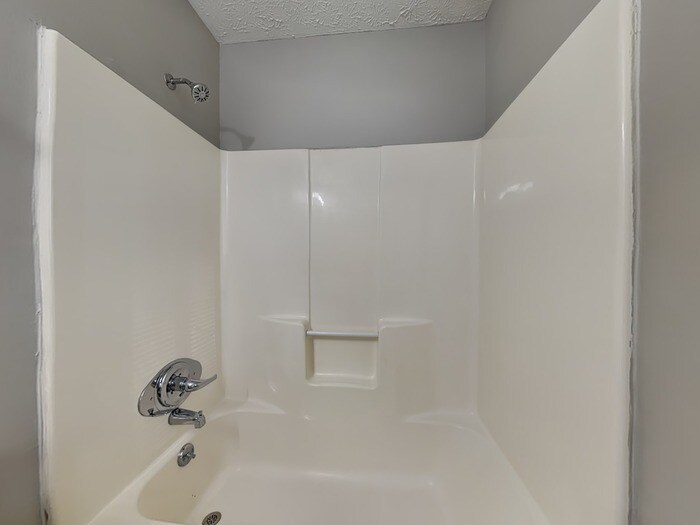 Building Photo - 5127 Galbraith Cir