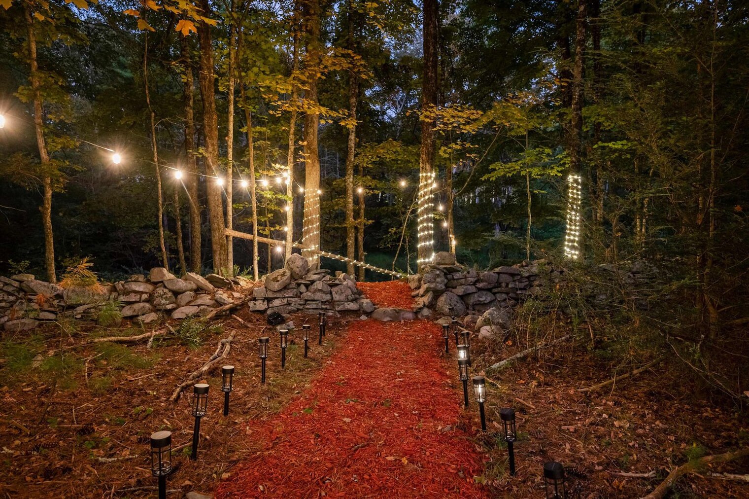 Building Photo - 824 Peenpack Trail