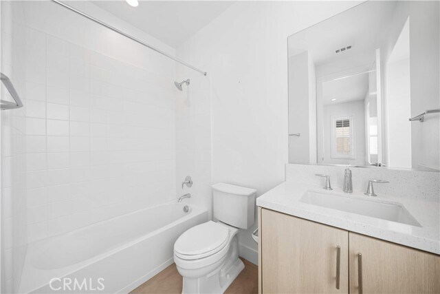 Building Photo - 360 Riverbend