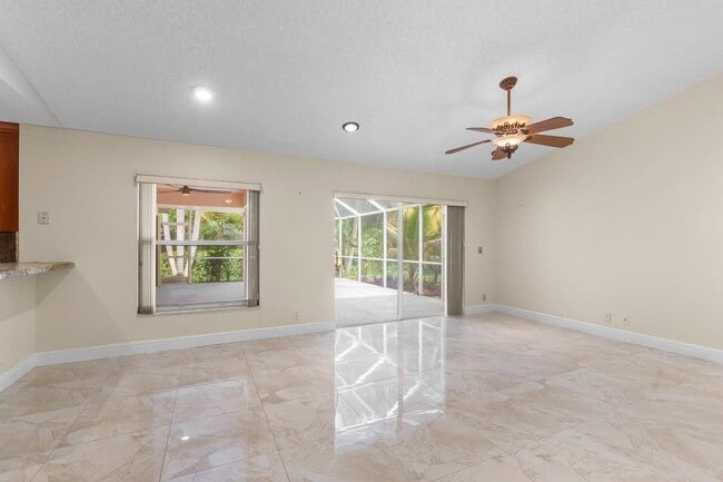 Building Photo - 4806 S Lee Rd