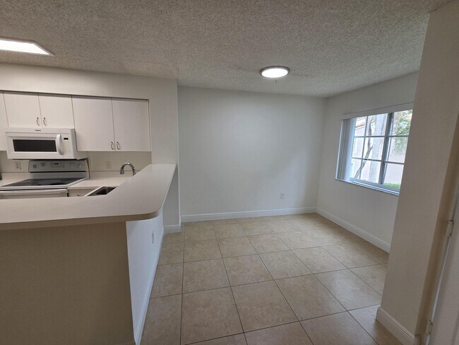 Building Photo - 12130 St.Andrews Pl