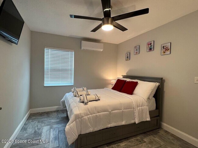 Building Photo - 1810 Elizabeth St