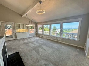 Building Photo - 11731 SW 41st Ave