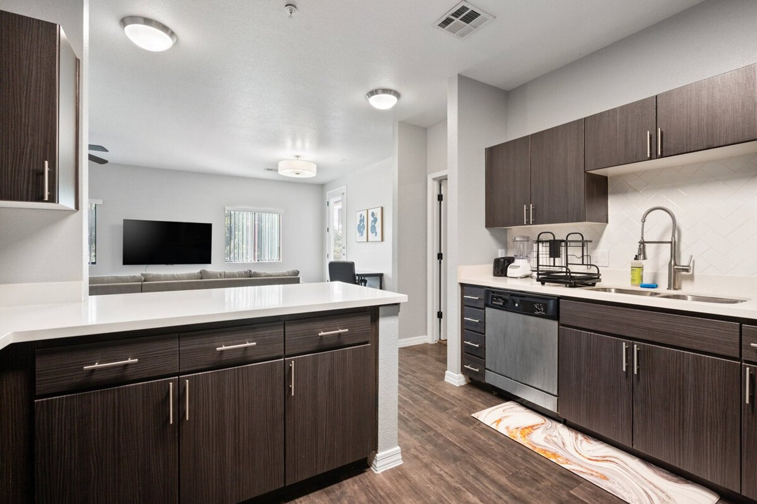 Building Photo - 14 W Villa Rita Dr