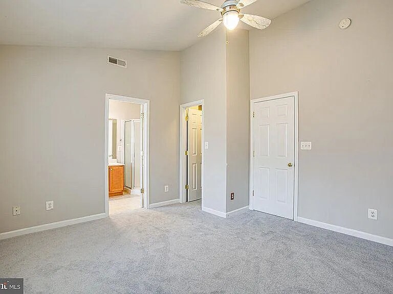 Building Photo - 4211 Normandy Ct