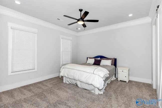 Building Photo - 308 Hay Rake Dr