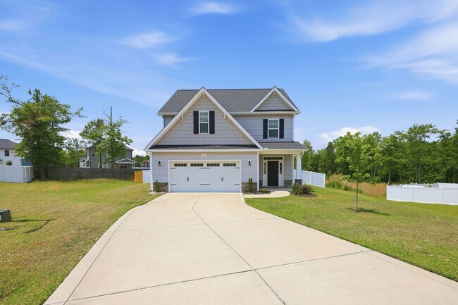 Building Photo - Like new single family home in Cameron, NC!