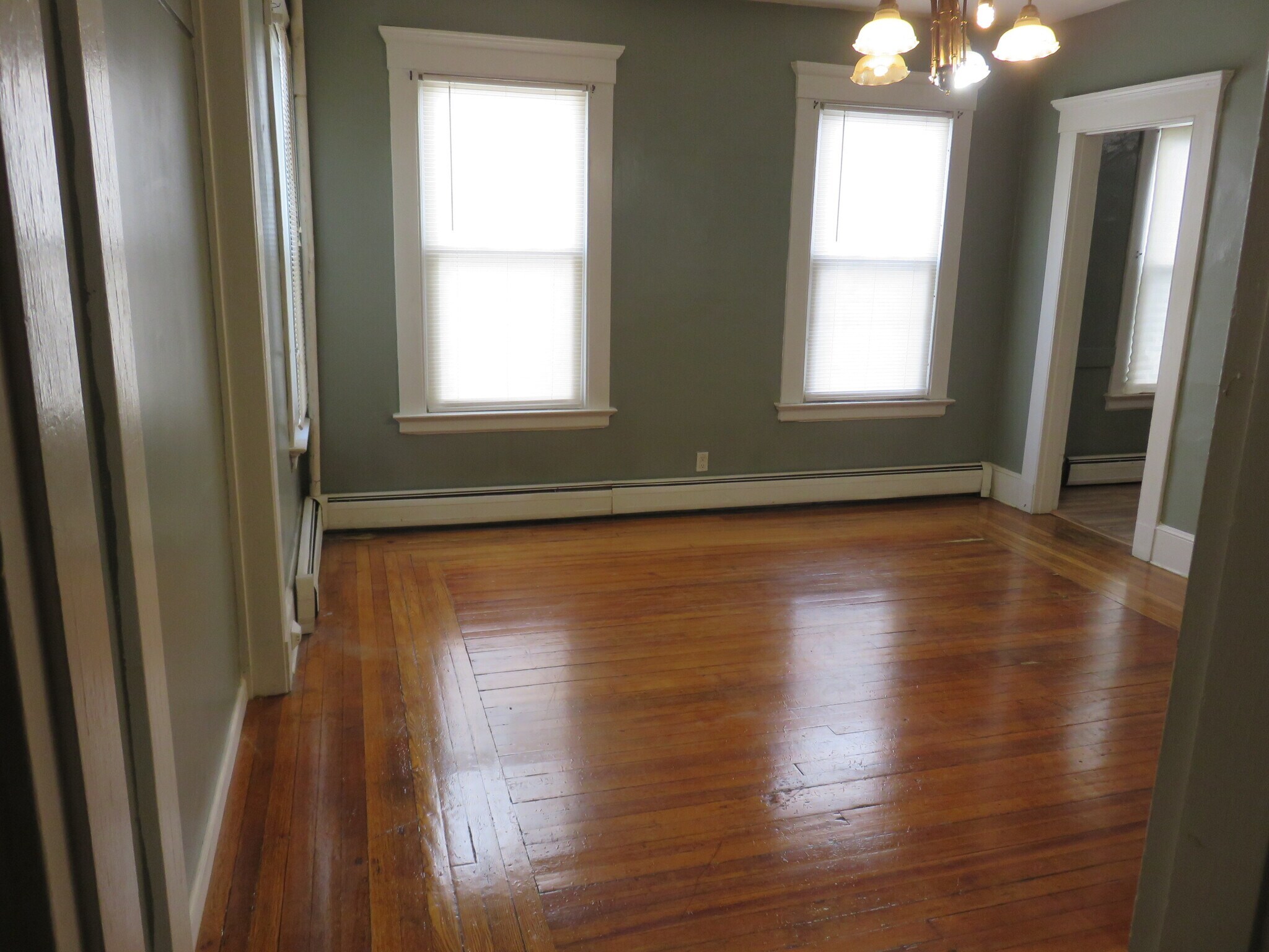 Building Photo - 379 Winthrop Ave
