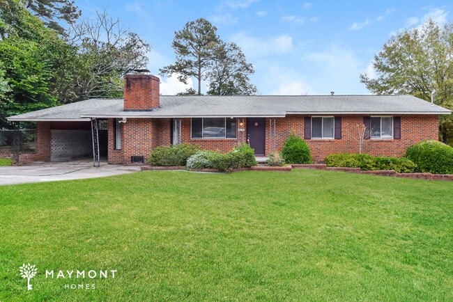Primary Photo - 3113 Evergreen Dr