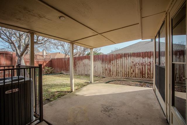 Building Photo - 568 Grace Ln